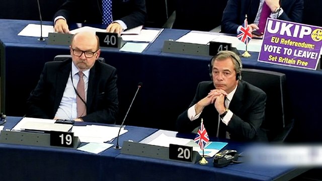 Denis Décode la passe d'armes entre François Hollande et Marine Le Pen au Parlement européen