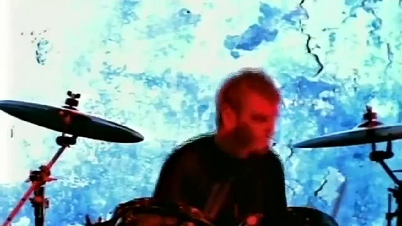 The Cranberries - Zombie (Official Video)