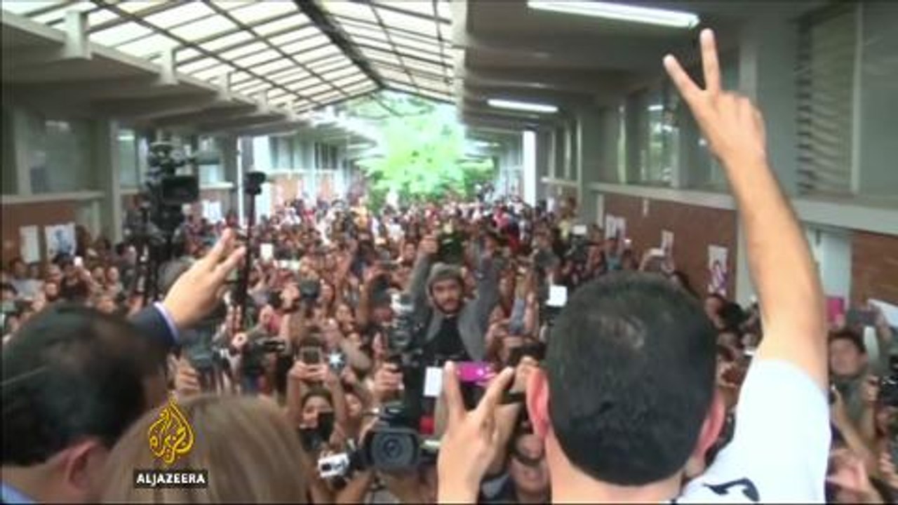 Comedian elected Guatemala president