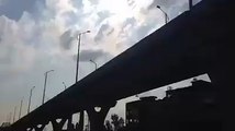 Metro Bus Bridge Shaking after Earthquake in Pakistan - Postober.com