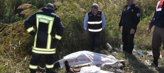 AKP konvoyunda kaza: 2 ölü