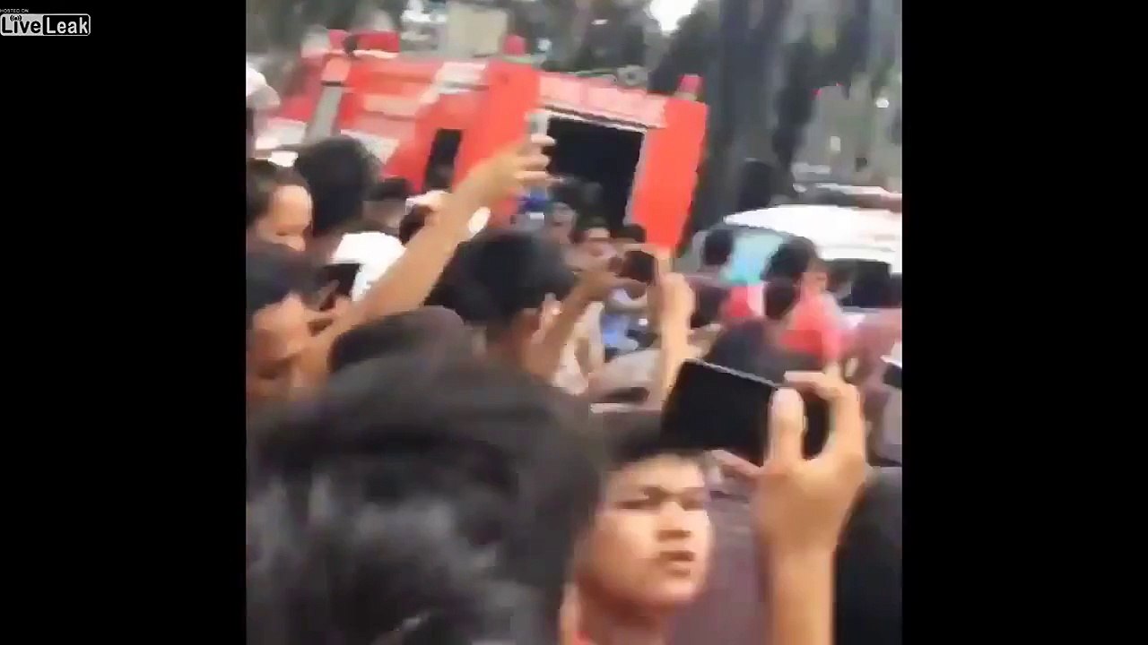 Indonesian Air Force Hercules Plane Crashes into Buildings - Medan