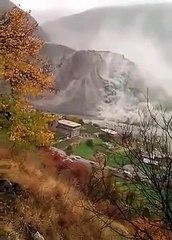 Earthquake Pakistan - Video of Hunza and Gilgit Glashiers Broken in Heavy Tremors - 26th Oct 2015