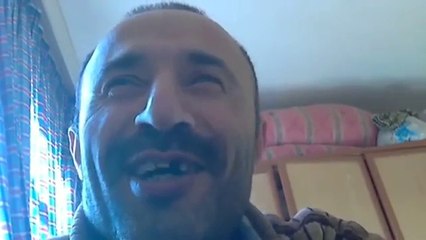 Hunharca Gülen Adam :)