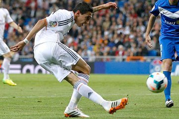 Angel Di Maria passing  skills