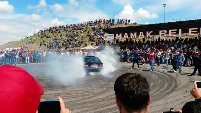 06 ra 328 Bmw E36 3.28 Coupe Drift Show BMW meeting