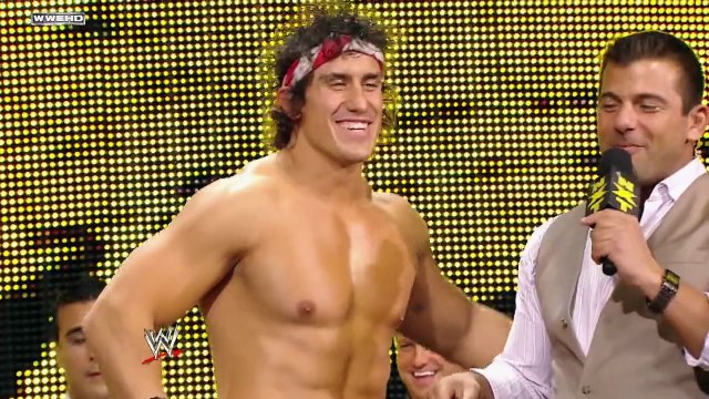 WWE NXT- NXT Rookie Challenge- The Obstacle Course