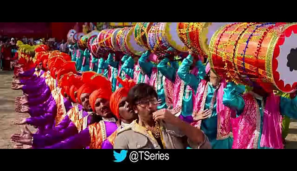 Aa Re Aa Re (Besharam)  Bollywood Videos - Bollywood