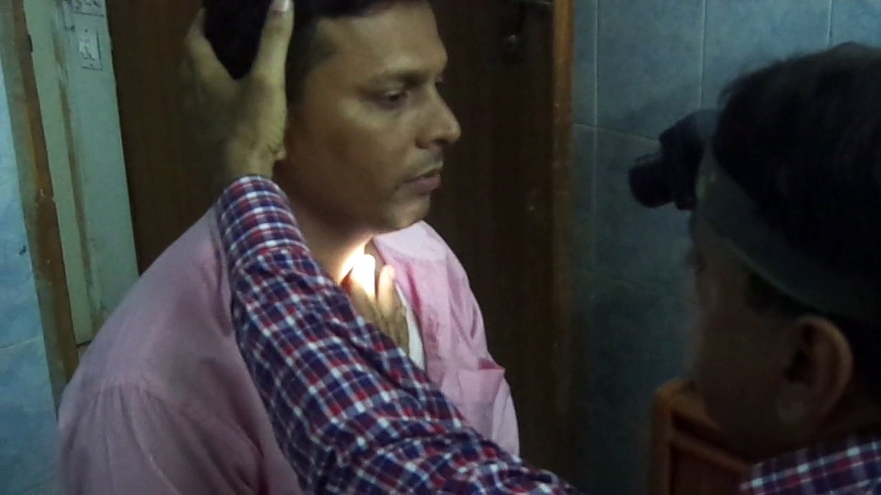 Neck Examination(thyroid, cyctic nodule, thyroglossal cyct)