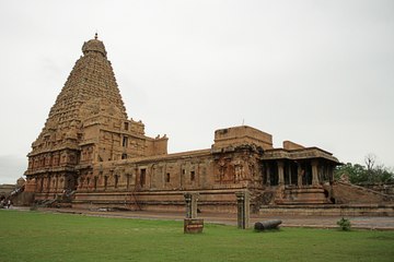 Tanjore Temple & Proof for Ancient Tamils were well connected to rest of the world