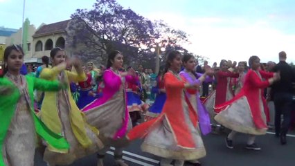 Parramasala Part 2 of 10 , Opening Parade, Bollywood Natraj & Flashmob, Parramatta, Sydney 23-25 Oct 2015