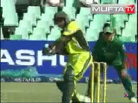 Imran Nazir and Shahid Afridi vs South Africa