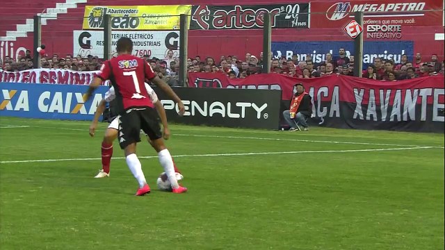 QUASE O PRIMEIRO! Felipe Garcia cruza e Washington quase marca