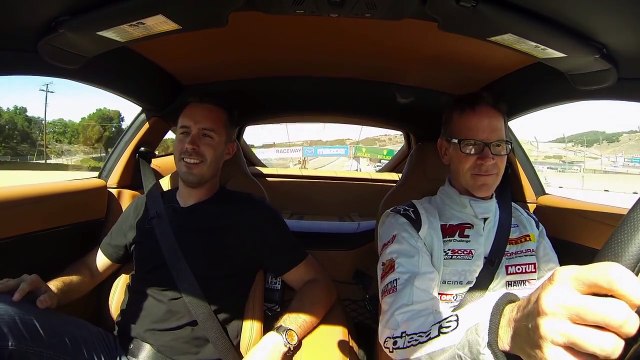 2014 Ferrari F12 Berlinetta vs 2014 Chevrolet Corvette C7 vs 2013 Porsche 911 C4S! Head 2