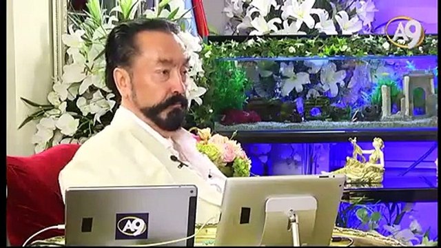 Atatürk vesilesiyle şu an modern ve özgür bir Türkiye’de yaşıyoruz.