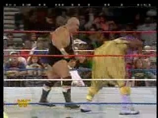 WWE RAW - King Kong Bundy vs. Mabel