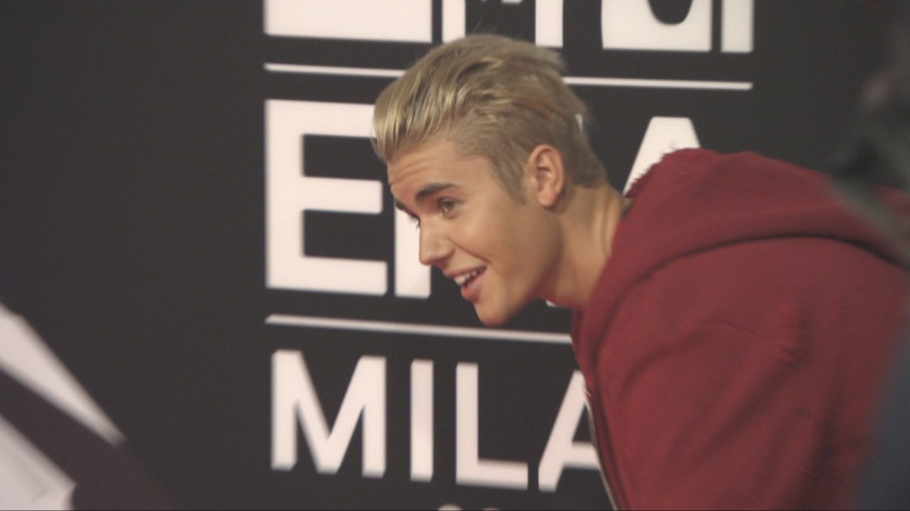 Justin Bieber Rocks EMA's And Kanye Rocks Kim's Baby Shower