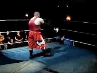 NAW 04-29-07 Match 1 Dynamite D