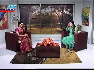 Bangladeshi News Reporter Lost Control During Earthquake