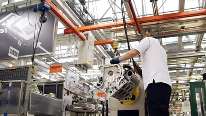 Bentley Factory - W12 Engine