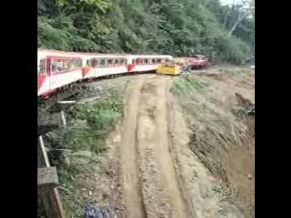 Alishan vidéo pont en travaux