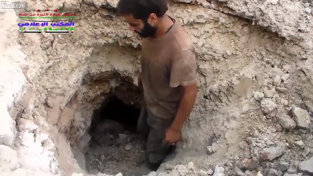 LiveLeak - Syria: Aftermath of Russian air strike near Latakia. Bunker buster bomb used