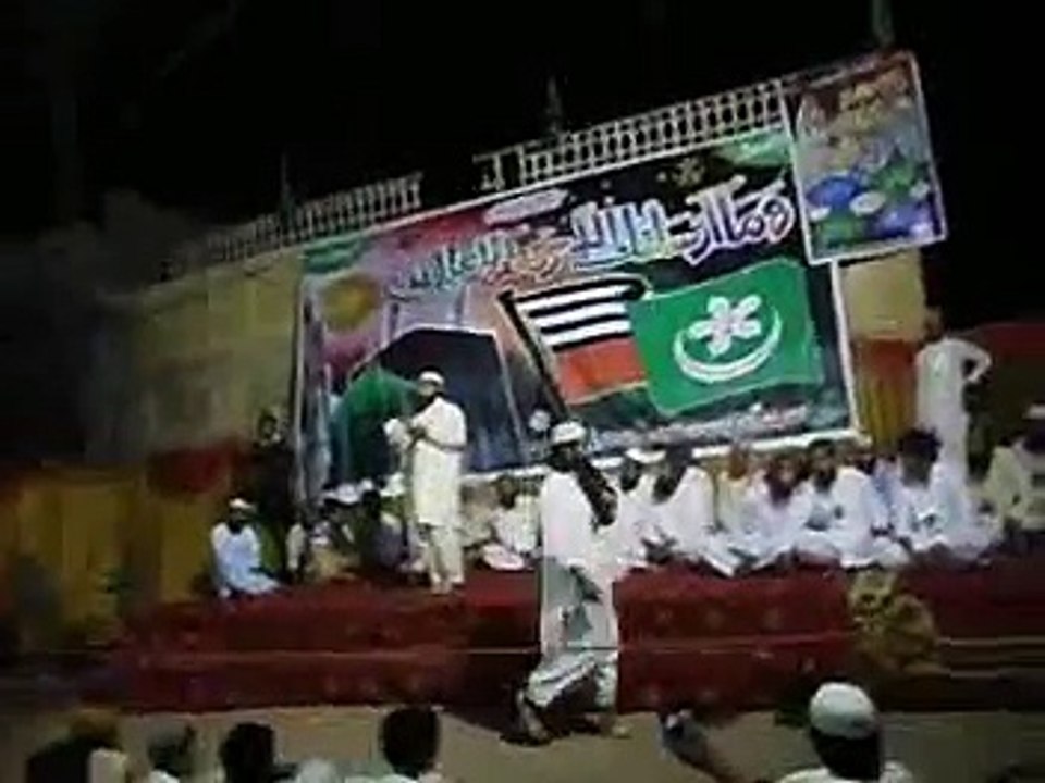 Mufti Saeed Arshad Al Husseni In Sargodha Deen Colony 2012