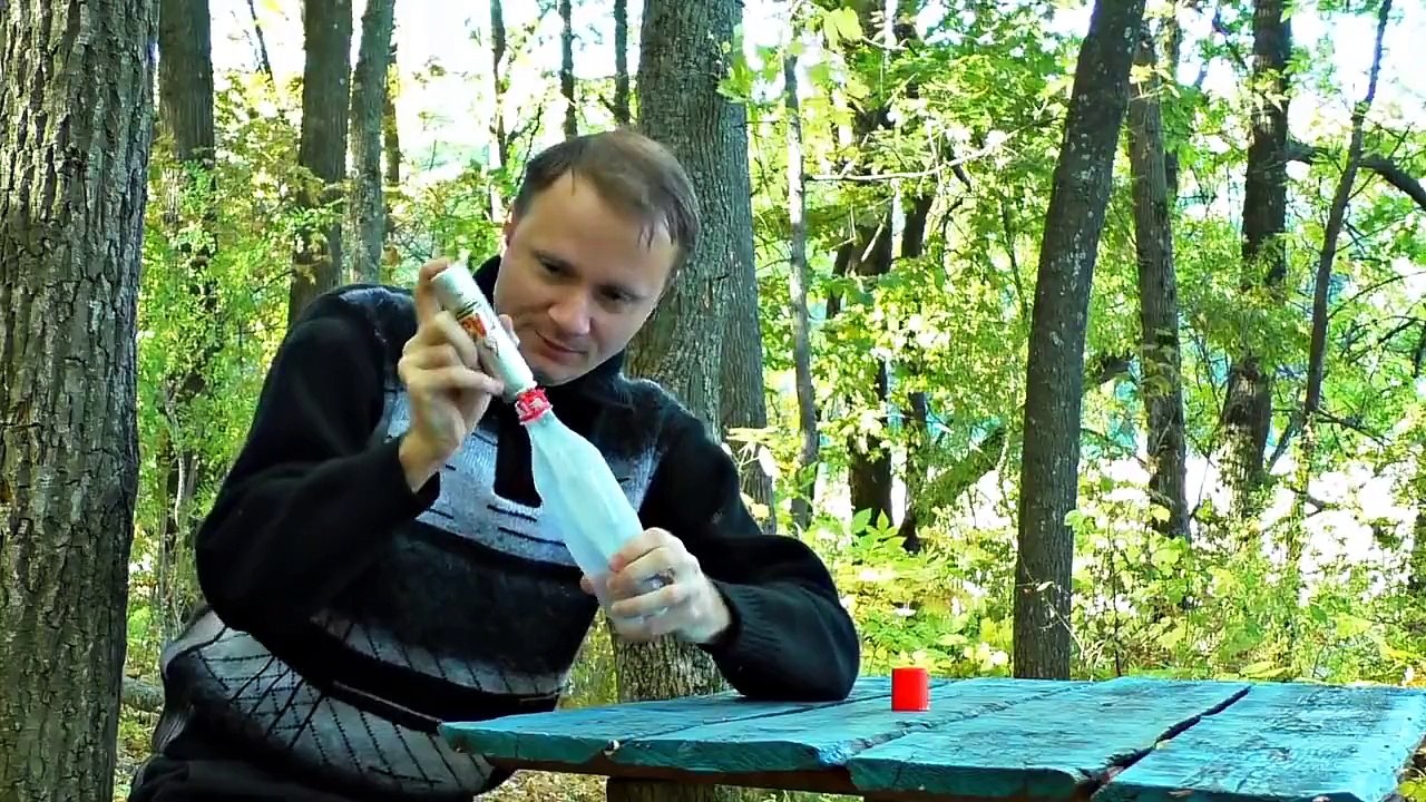 Ils lancent des fusées en feu avec du propane et du Coca