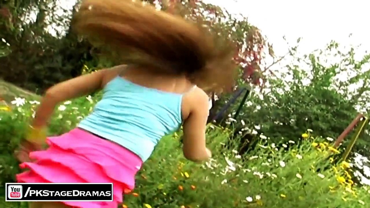 UH LALA GULNAZ BOLLYWOOD MUJRA - PAKISTANI MUJRA DANCE 2015