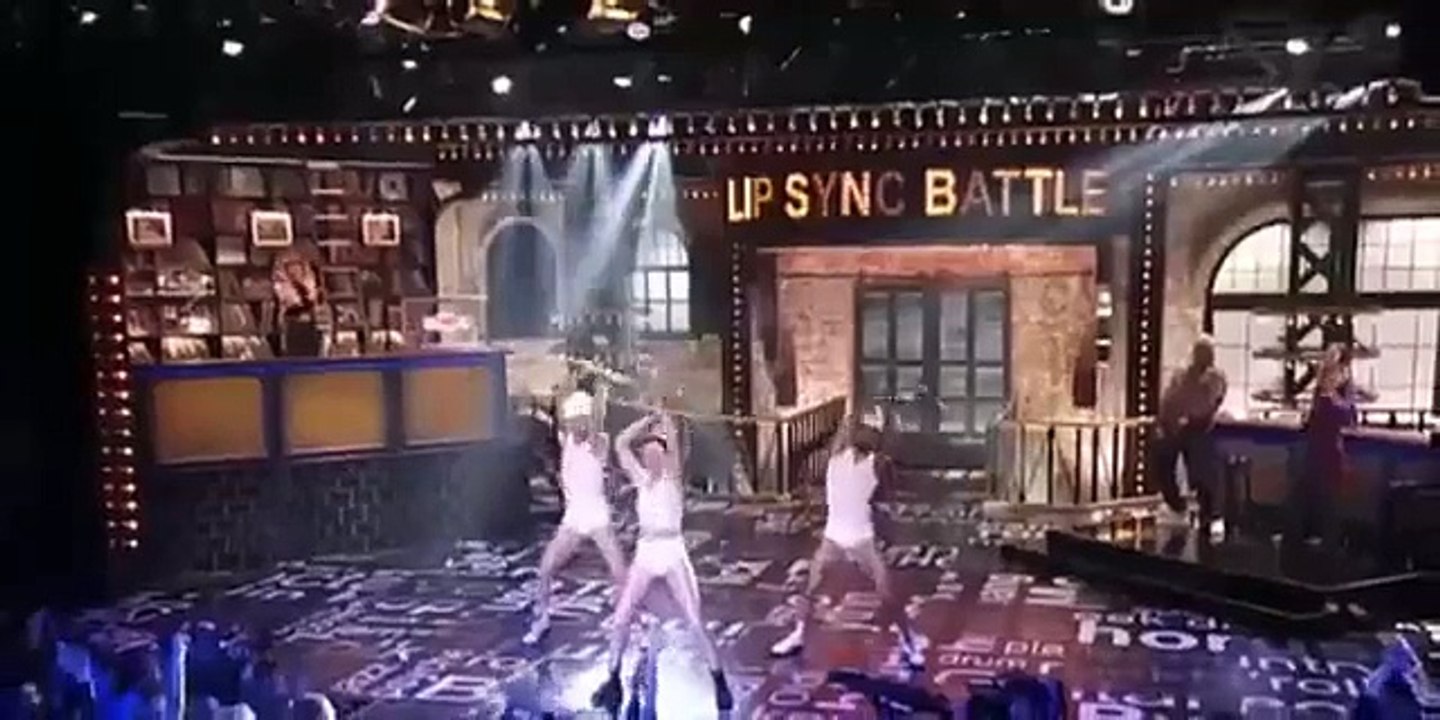Anne Hathaway Lip Sync Battle