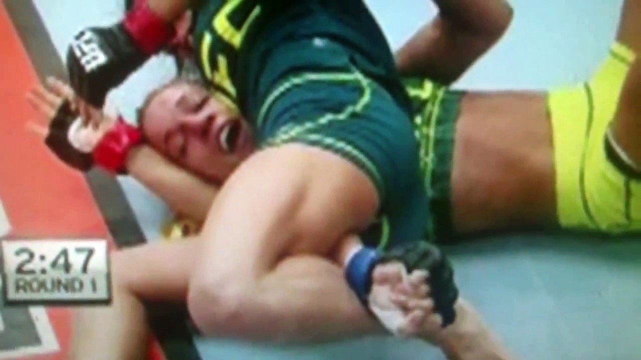 Felice Herrig vs Randa Markos