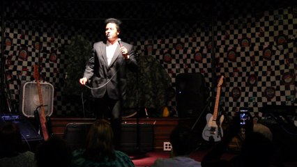 Robert Washington sings 'Let Yourself Go' Elvis Week 2015