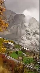 Pakistan Earthquake 2015 26.08.2015 M 7.7 Landslide in Hunza, Gilgit