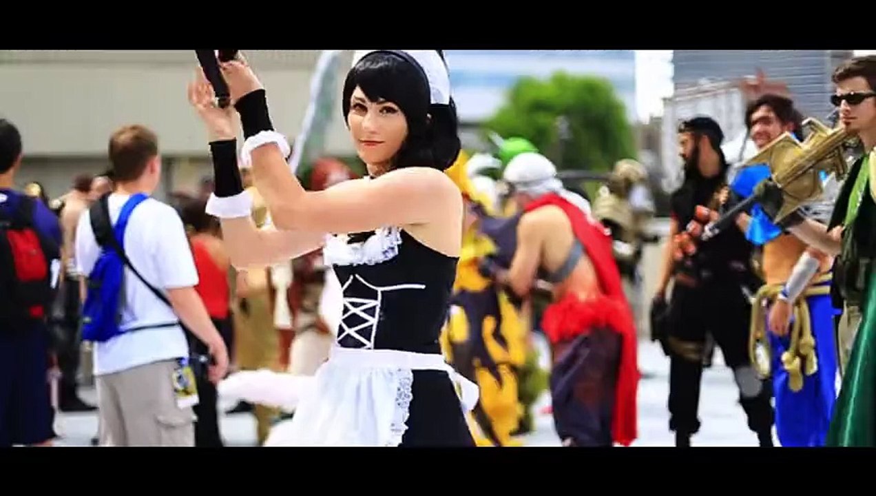 EPIC LEAGUE OF LEGENDS COSPLAYS