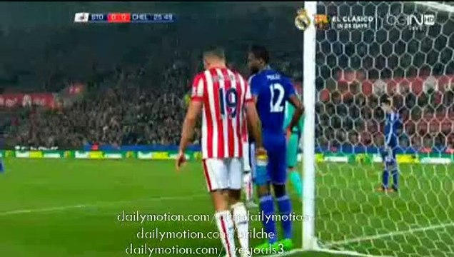 Diego Costa gets Injured - Stoke City v. Chelsea - CAPITAL ONE CUP - 27.10.2015