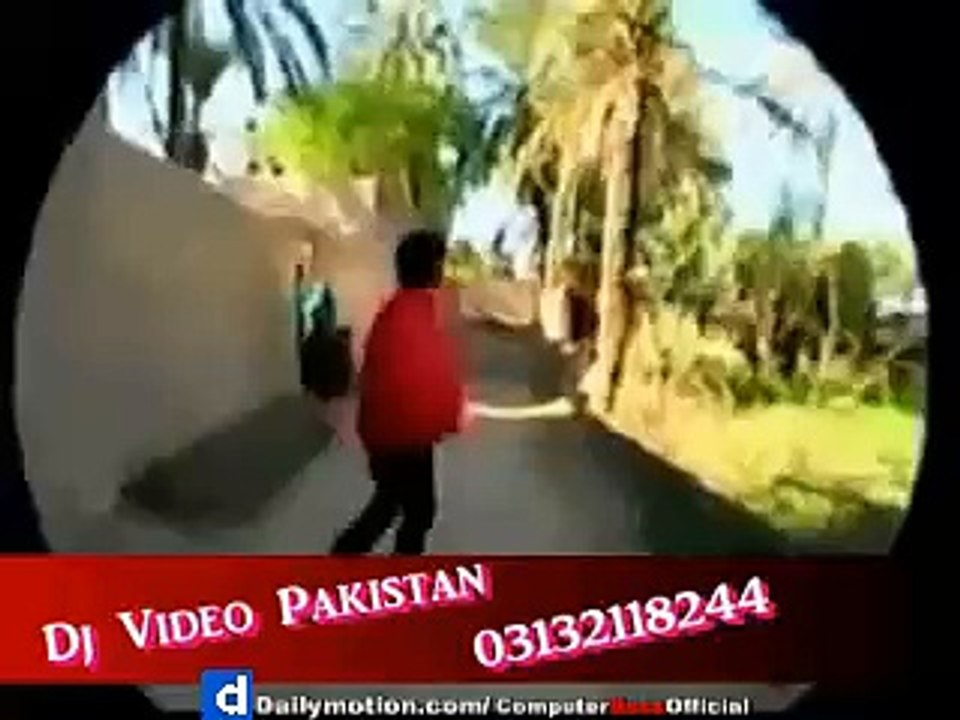 Duniya Ki Jaane Kiven Ishq Ne Lutiya Aey - Attaullah Khan Esakhelvi