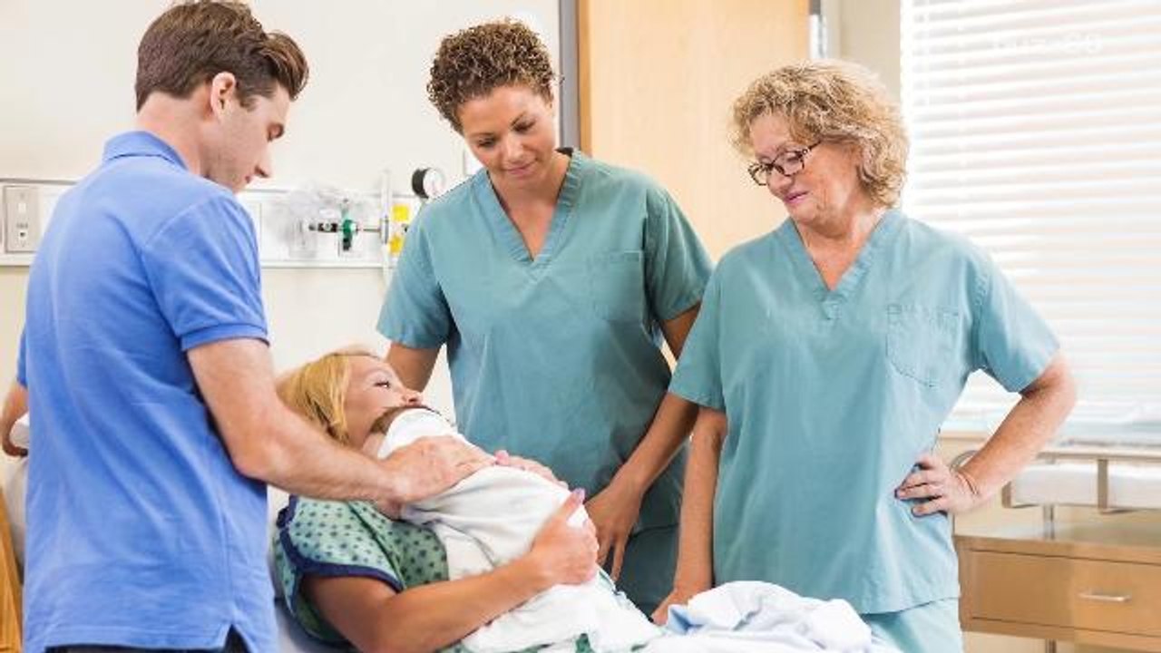 The UK needs more midwives, stat!