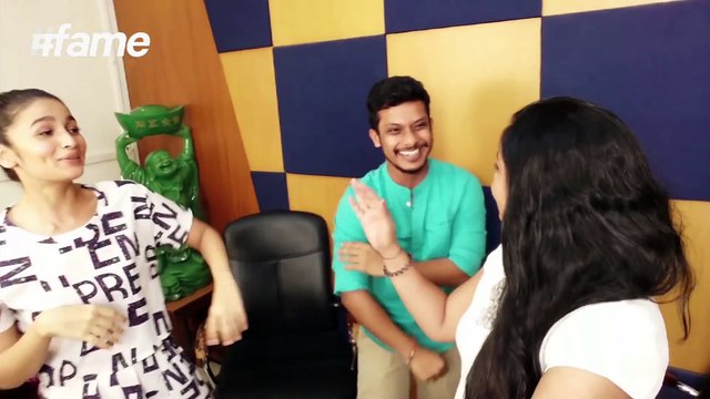 Chillout Session With 'Shaandaar' Alia Bhatt | Live On #fame