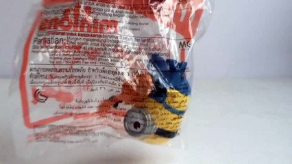 McDonalds Happy Meal Minion Guitar Strumming Stuart Unboxing Demo Review