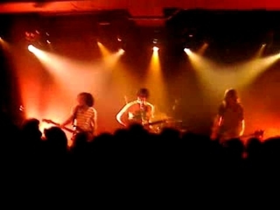 Stuck In The Sound - ToyBoy (Live 27/04)