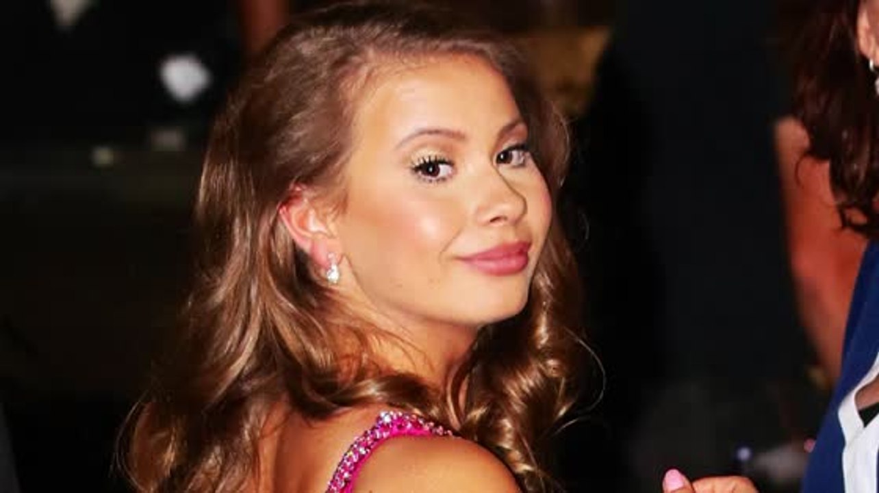 Bindi Irwin sagt, das ihr Vater ein schlechter Tänzer war