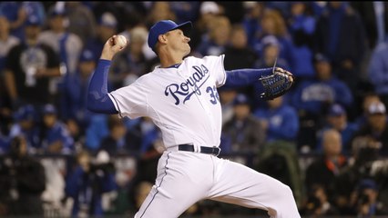 AP: Bullpen Gives Royals Game 1 Epic
