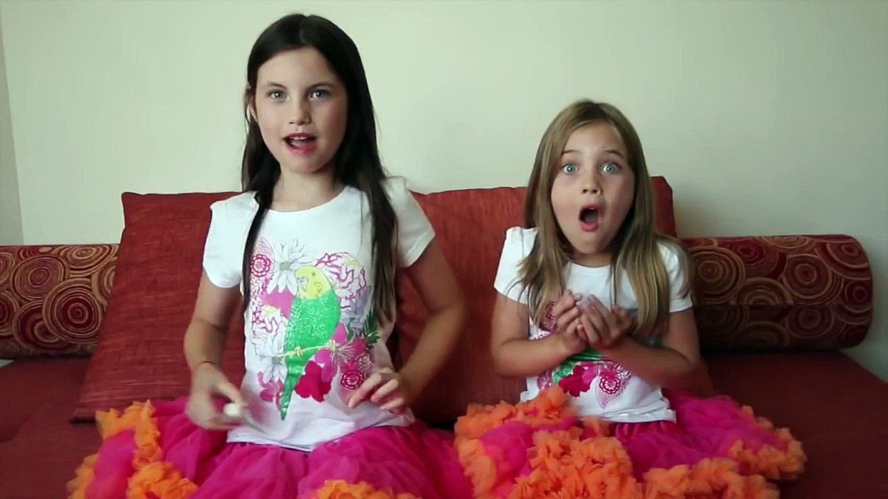 Charli & Ashlee visit Sydney & see the Opera House (where Nemo lives) Charliscraftykitchen