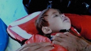 Syrian toddler rescued from sea