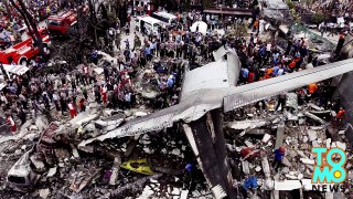 Indonesia plane crash 2015: 30 dead after C-130 crashes in Medan, Sumatra - TomoNews