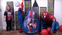 SUPER GIANT EGG SURPRISE OPENING SPIDERMAN Marvel Superhero Toys Kids Video + Kinder Surpr