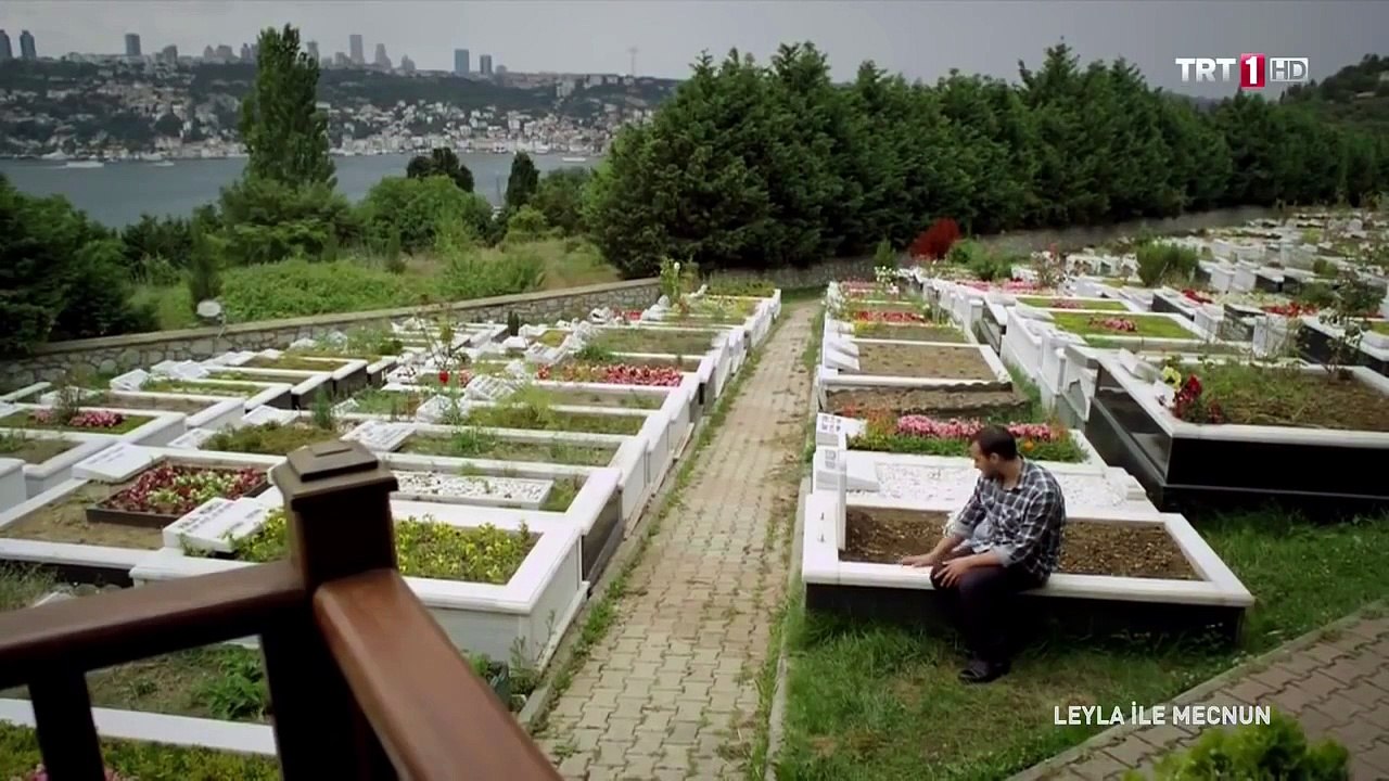 Leyla ile Mecnun 104. Bölüm Mezarlık Sahnesi Yokluğunda