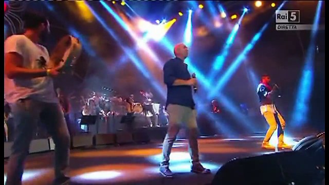 Antonio Amato & Pietro Balsamo - Pizzica di Martano (Melpignano La Notte Della Taranta 2015 )