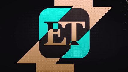 Adele’s ‘Hello’ Is Smashing Records (Sorry, Taylor Swift!)