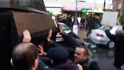 Deux TV d'oppostion prises d'assaut par la police à Istanbul